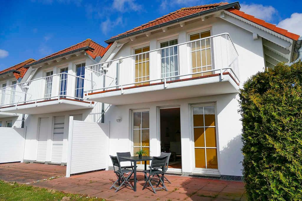 Ferienwohnungen Kariba Und Sammy Neddesitz Exterior photo